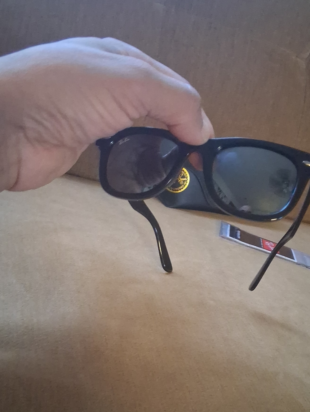 Ray Ban Classic - Picture 6 of 6